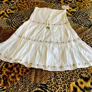 Size Large white skirt